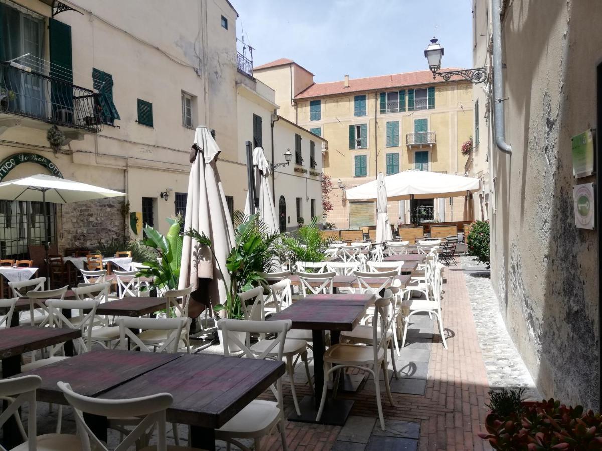 Casa Vacanza L'Ulivo Albenga Luaran gambar